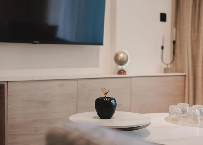 Mercury Stylish By Buena Vista *