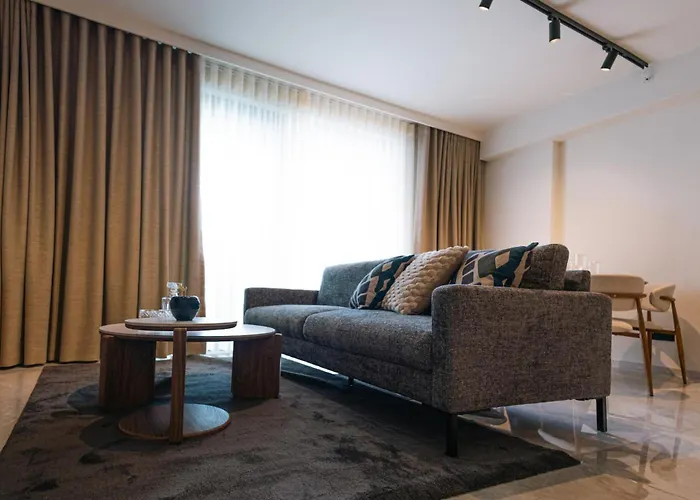 Mercury Stylish By Buena Vista San Ġiljan