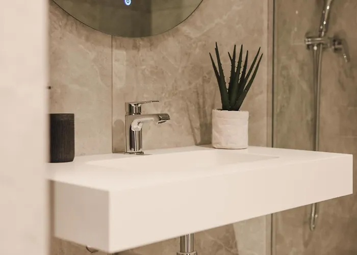 Mercury Stylish By Buena Vista St. Julian's