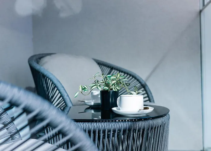 Mercury Stylish By Buena Vista St. Julian's