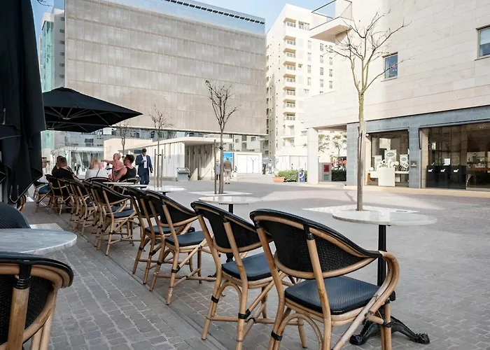 Mercury Stylish By Buena Vista San Ġiljan